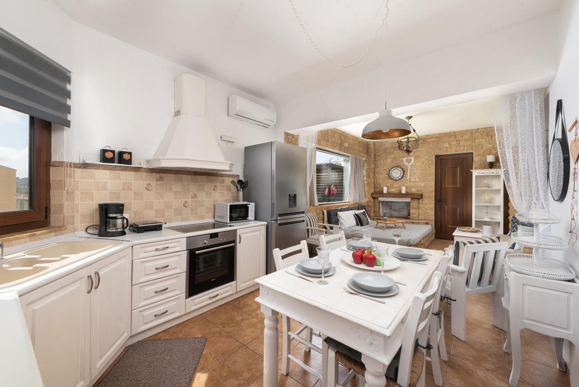 Evi'S Afandou Suite Exteriör bild
